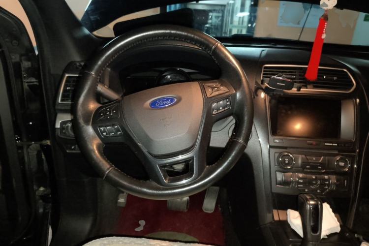 Used Ford Explorer 2016 2.3T Fashion Edition Steering Wheel
