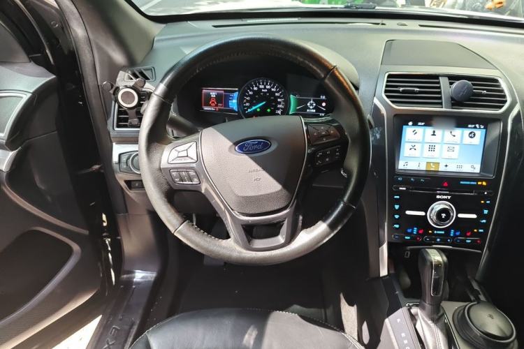 Used Ford Explorer 2016 2.3T Elite Edition Steering Wheel