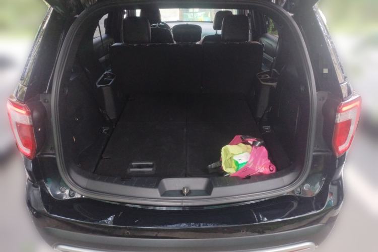 Used Ford Explorer 2016 2.3T Fashion Edition Trunk
