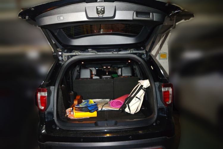 Used Ford Explorer 2016 2.3T Elite Edition Trunk