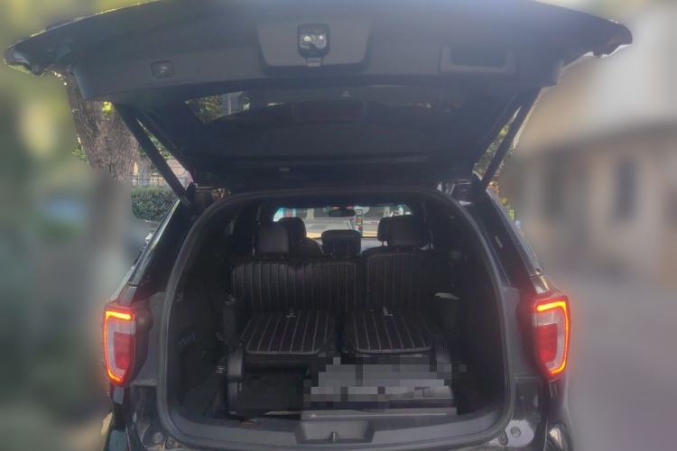 Used Ford Explorer 2016 2.3T Elite Edition Trunk