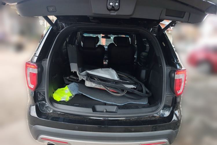 Used Ford Explorer 2016 2.3T Elite Edition Trunk