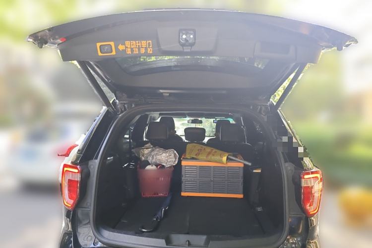 Used Ford Explorer 2016 2.3T Elite Edition Trunk