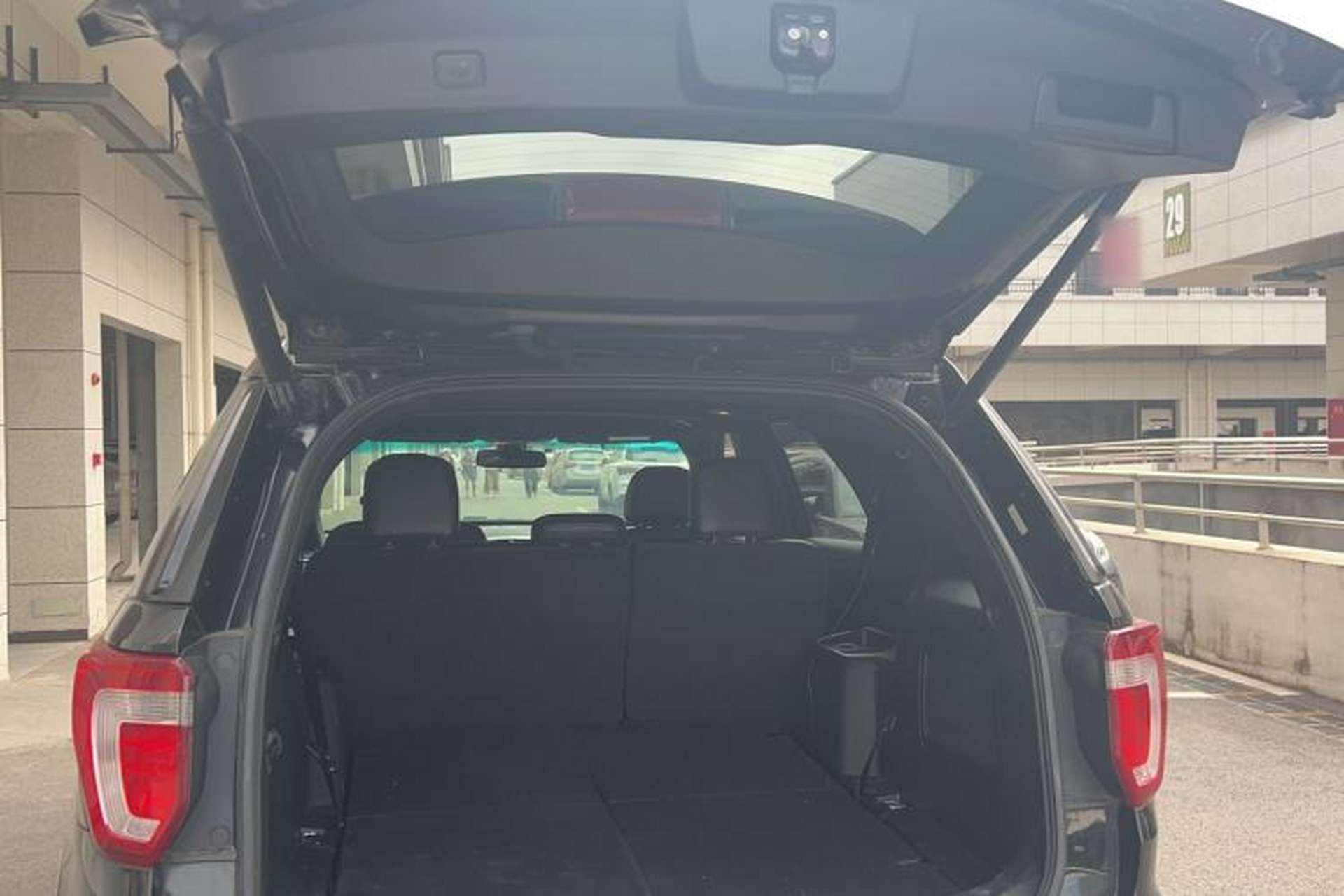 Used Ford Explorer 2016 2.3T Elite Edition Trunk