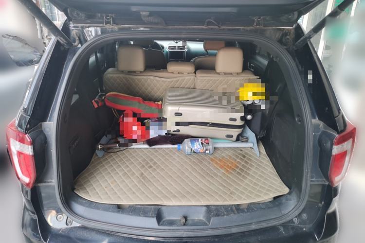 Used Ford Explorer 2016 2.3T Elite Edition Trunk
