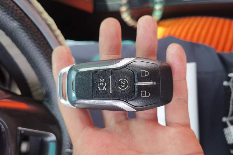 Used Ford Explorer 2016 2.3T Fashion Edition Vehicle Key