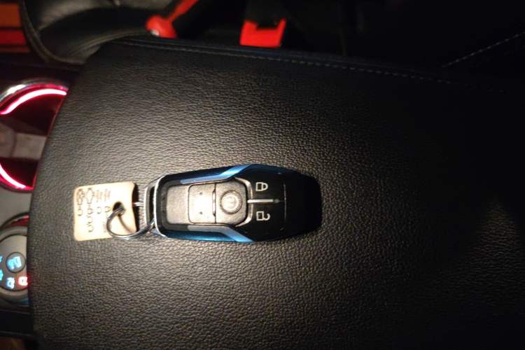 Used Ford Explorer 2016 2.3T Elite Edition Vehicle Key