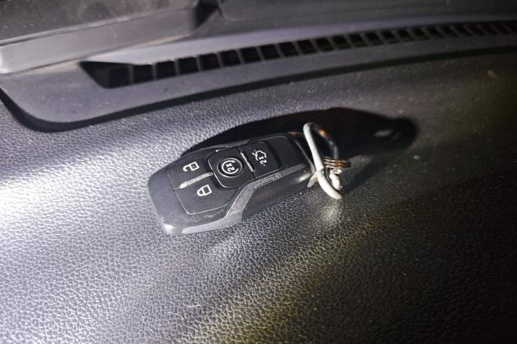 Used Ford Explorer 2016 2.3T Fashion Edition Vehicle Key