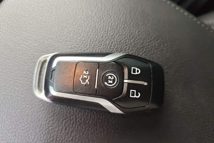 Used Ford Explorer 2016 2.3T Elite Edition Vehicle Key