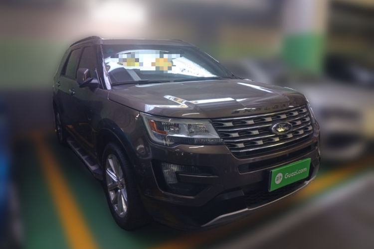 Used Ford Explorer 2016 2.3T Elite Edition Front Right 45 Deg