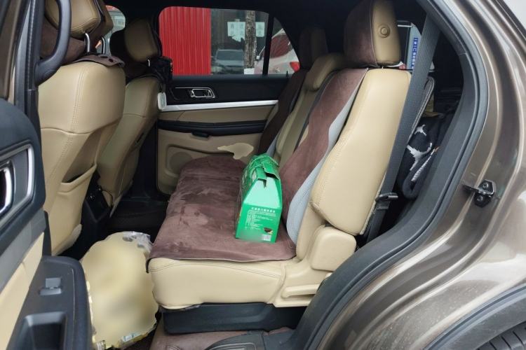 Used Ford Explorer 2016 2.3T Fashion Edition Left Rear Seat