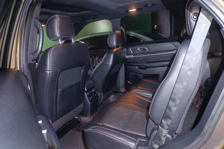 Used Ford Explorer 2016 2.3T Elite Edition Left Rear Seat