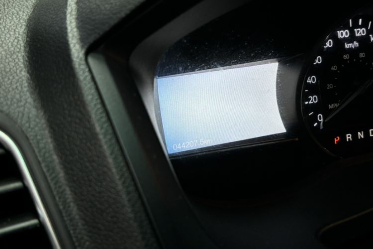 Used Ford Explorer 2016 2.3T Elite Edition Odometer Close Up