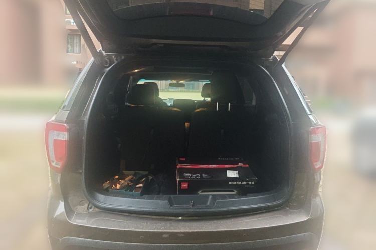 Used Ford Explorer 2016 2.3T Fashion Edition Trunk