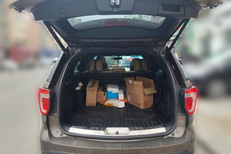 Used Ford Explorer 2016 2.3T Fashion Edition Trunk