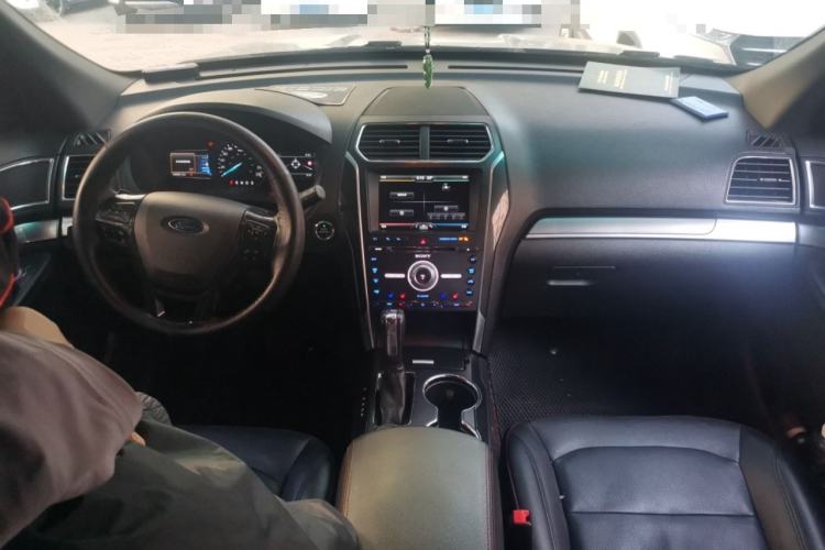 Used Ford Explorer 2016 3.5T Sport Edition Center Console