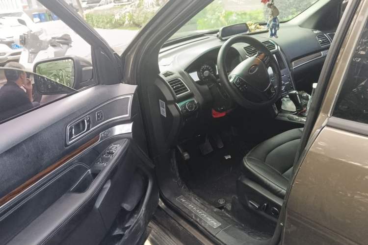 Used Ford Explorer 2016 2.3T Elite Edition Driver Seat