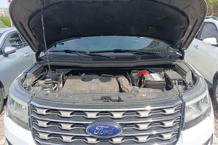 Used Ford Explorer 2016 2.3T Fashion Edition Engine Bay