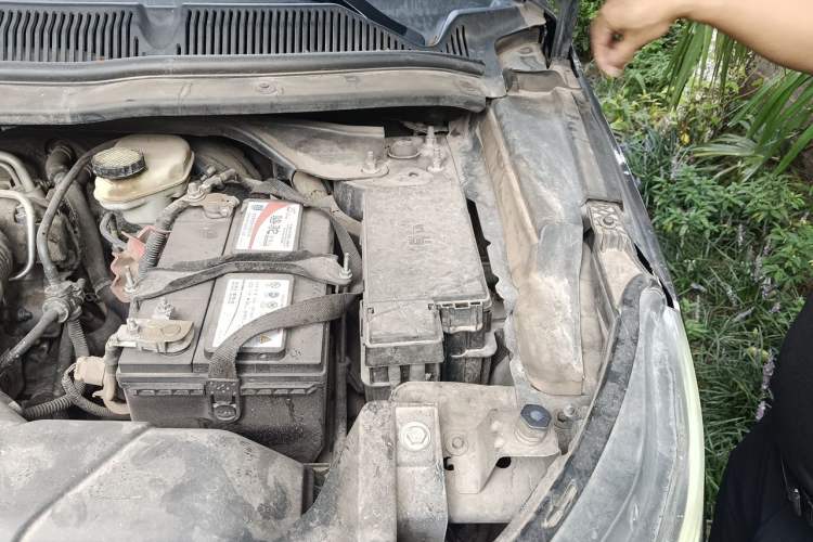 Used Ford Explorer 2016 2.3T Elite Edition Engine Bay Left