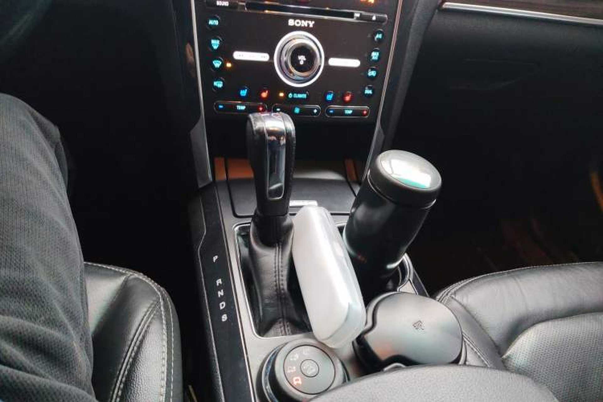 Used Ford Explorer 2016 2.3T Elite Edition Gear Lever