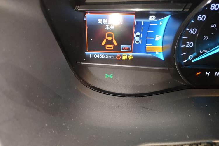 Used Ford Explorer 2016 3.5T Elite Edition Odometer Close Up