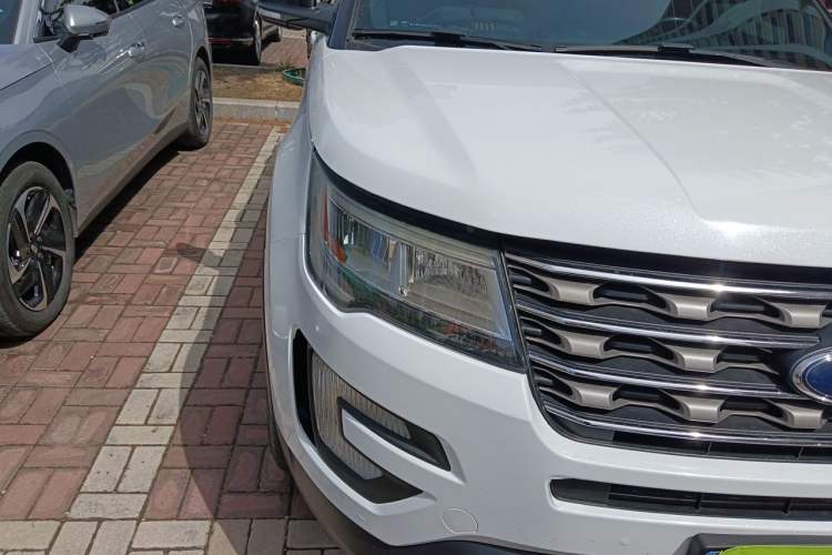 Used Ford Explorer 2016 2.3T Fashion Edition Right Front Headlight