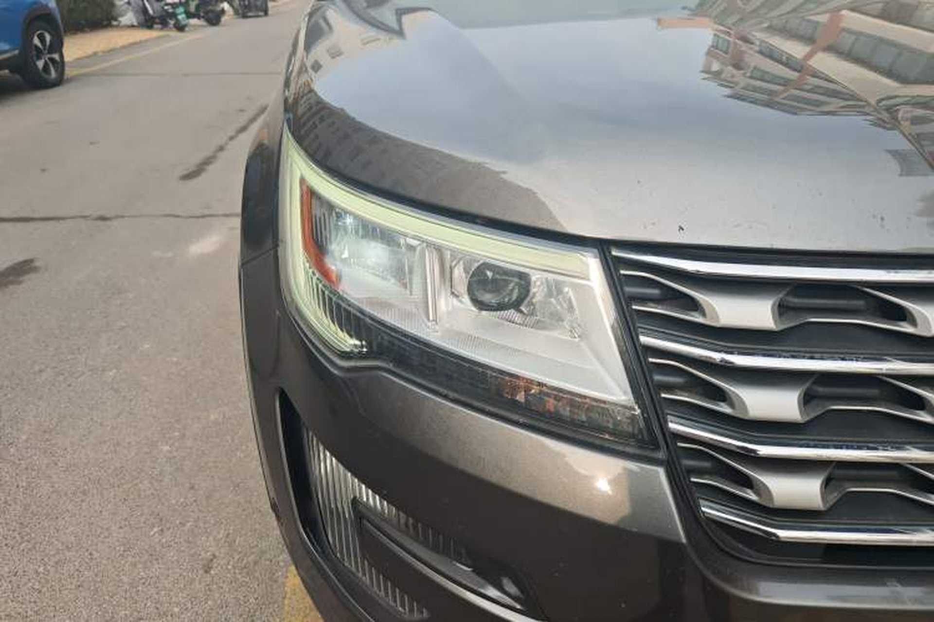 Used Ford Explorer 2016 2.3T Elite Edition Right Front Headlight