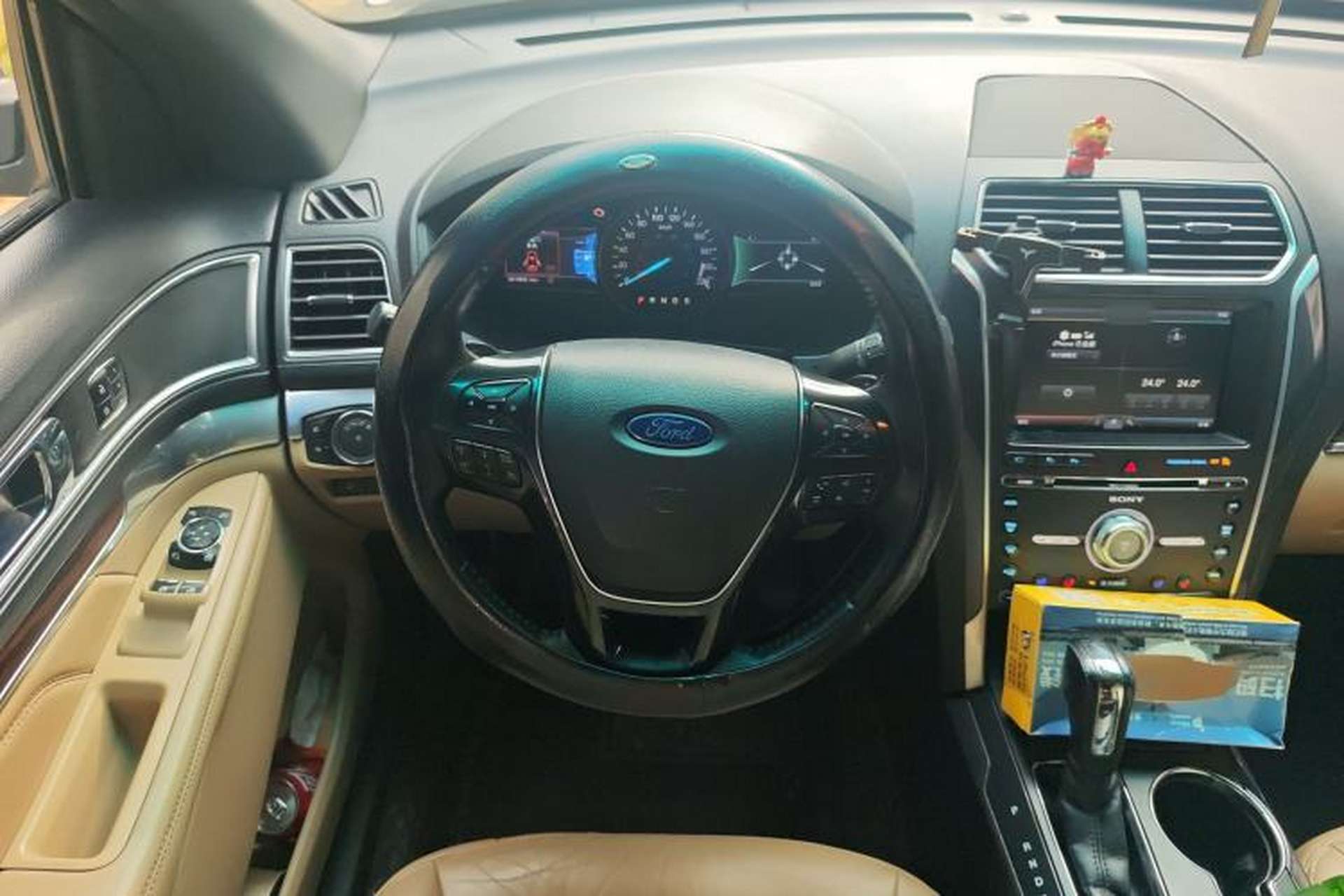 Used Ford Explorer 2016 2.3T Elite Edition Steering Wheel