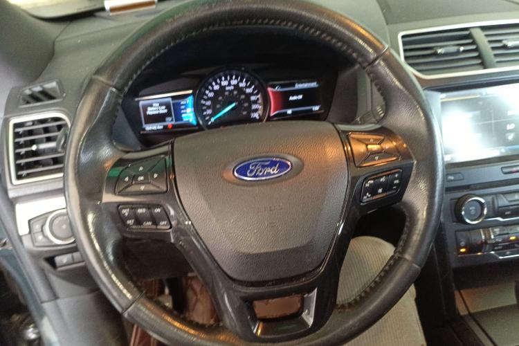 Used Ford Explorer 2016 2.3T Fashion Edition Steering Wheel