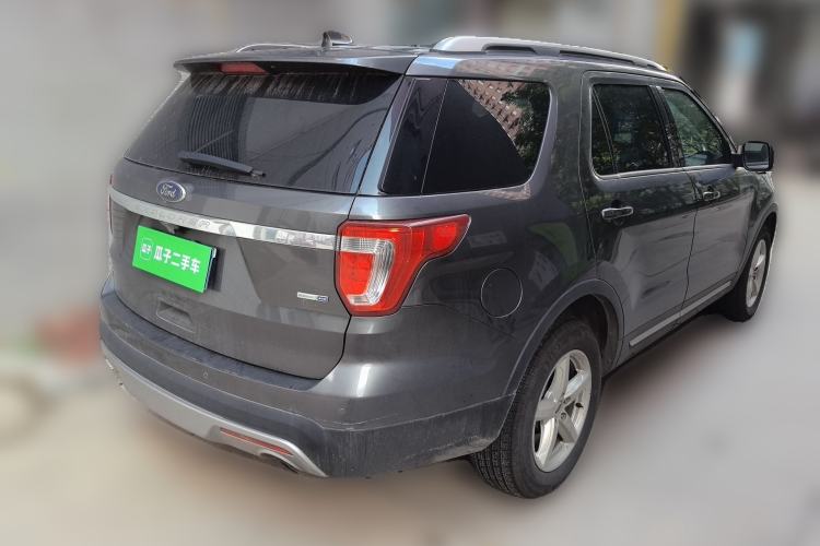 Used Ford Explorer 2016 2.3T Fashion Edition Rear Right 45 Deg