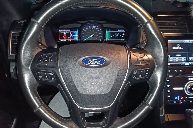 Used Ford Explorer 2016 2.3T Elite Edition Steering Wheel