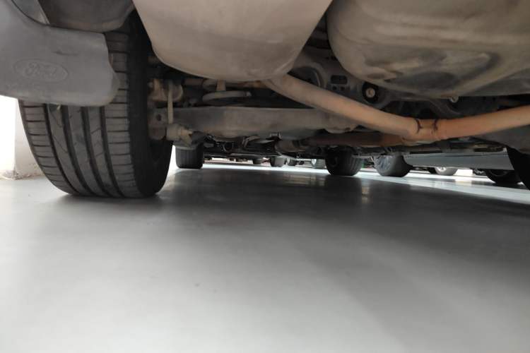 Used Ford Explorer 2016 2.3T Elite Edition Chassis Rear Right