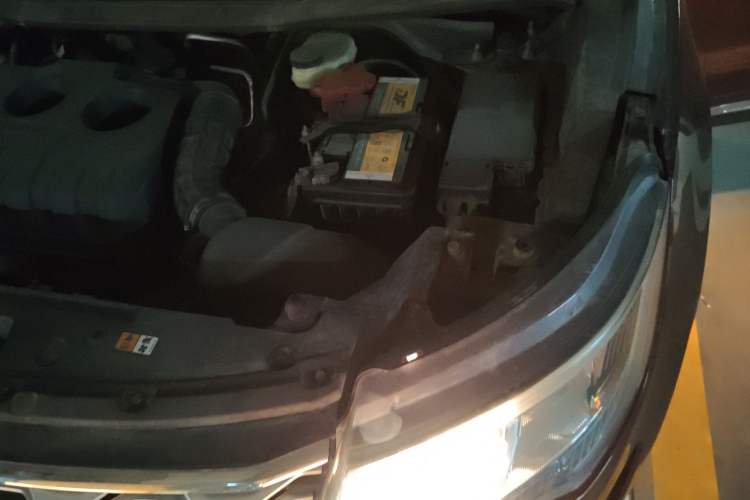 Used Ford Explorer 2016 2.3T Elite Edition Engine Bay Left