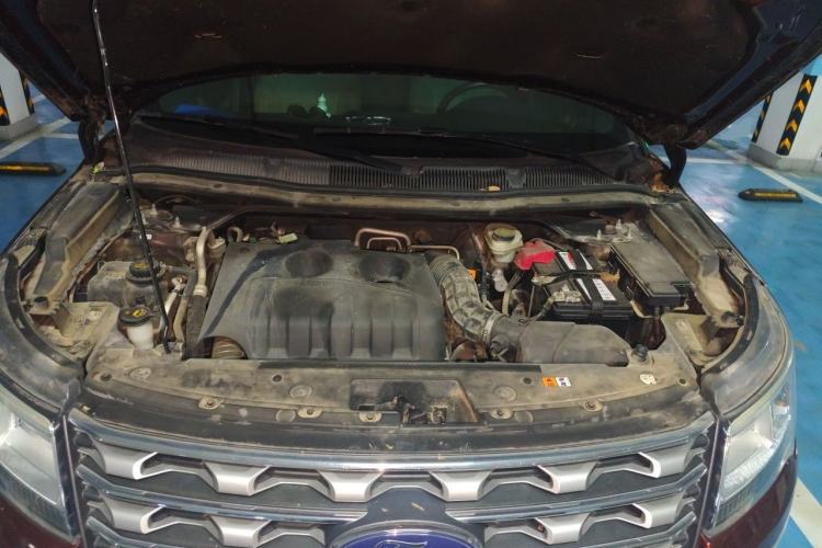 Used Ford Explorer 2016 2.3T Elite Edition Engine Bay