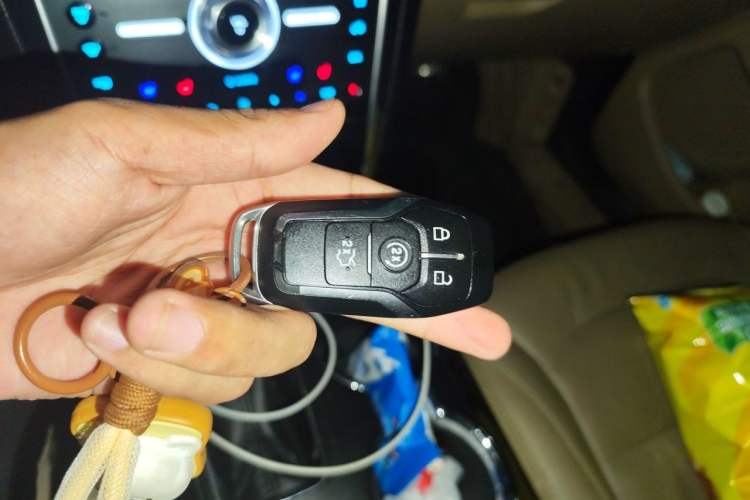 Used Ford Explorer 2016 2.3T Elite Edition Interior 1