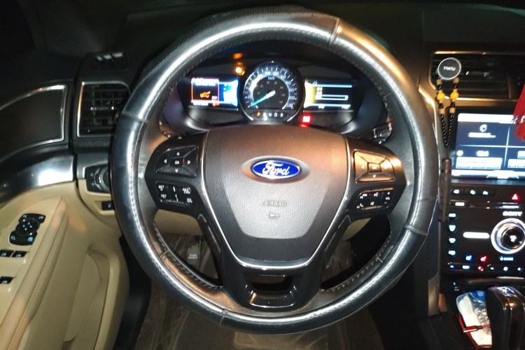 Used Ford Explorer 2016 2.3T Elite Edition Steering Wheel