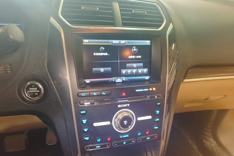 Used Ford Explorer 2016 2.3T Elite Edition Audio And AC Panel