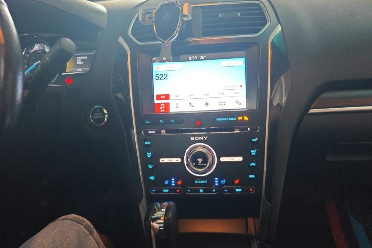 Used Ford Explorer 2016 2.3T Elite Edition Audio And AC Panel
