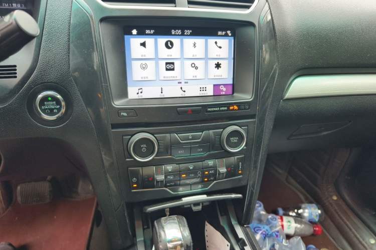 Used Ford Explorer 2016 2.3T Fashion Edition Audio And AC Panel