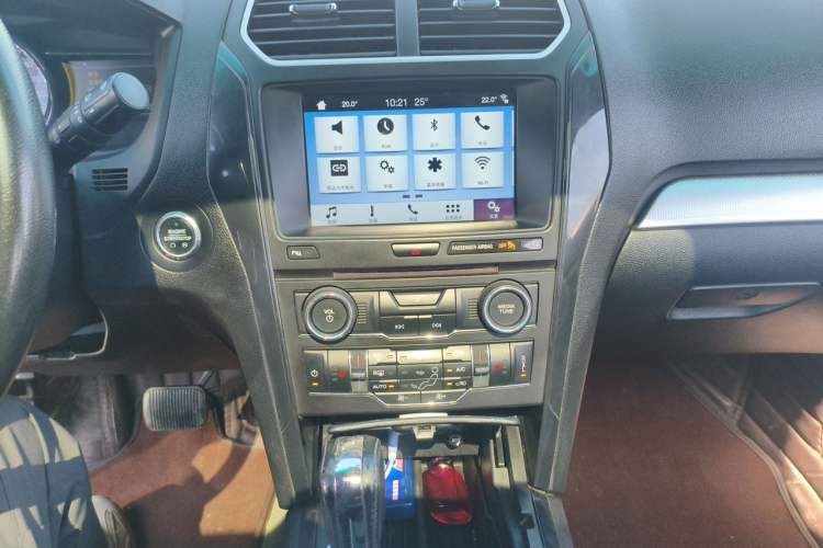 Used Ford Explorer  Audio And AC Panel
