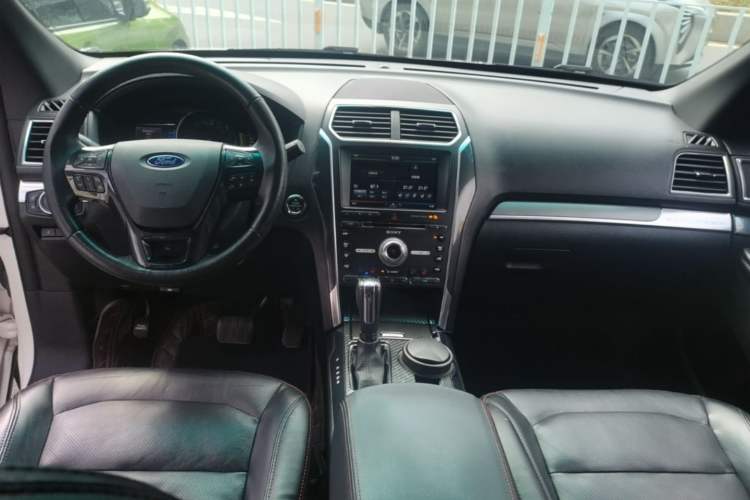 Used Ford Explorer 2016 3.5T Sport Edition Center Console