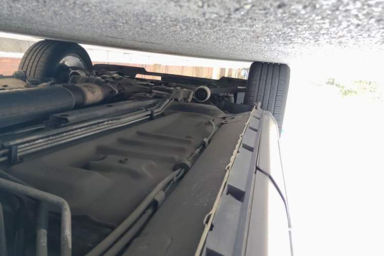 Used Ford Explorer 2016 2.3T Elite Edition Chassis Rear Left