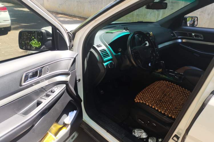 Used Ford Explorer 2016 3.5T Elite Edition Driver Seat