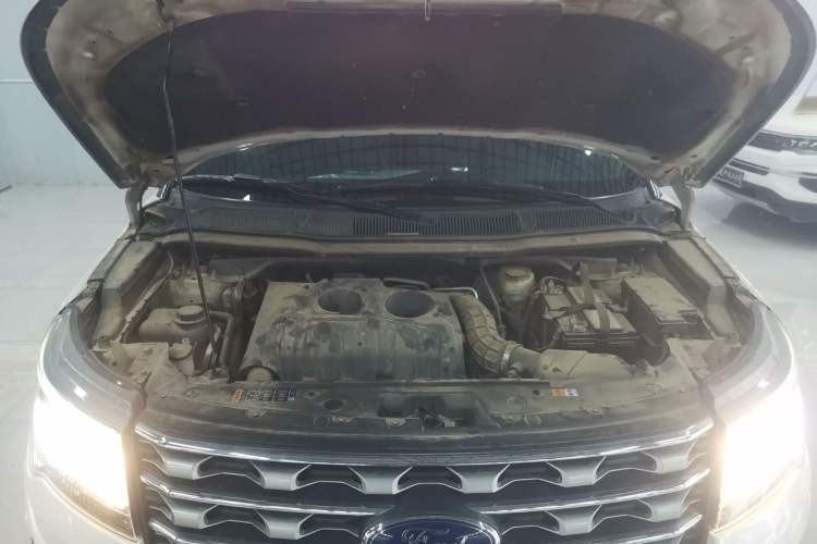 Used Ford Explorer 2016 2.3T Elite Edition Engine Bay
