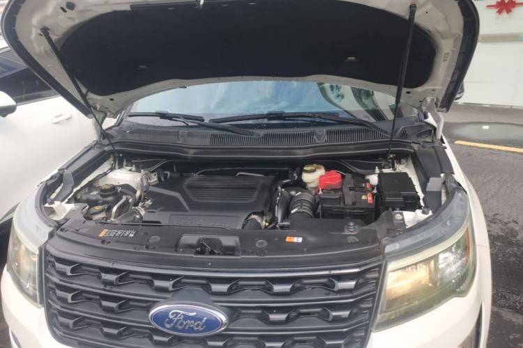 Used Ford Explorer 2016 3.5T Sport Edition Engine Bay