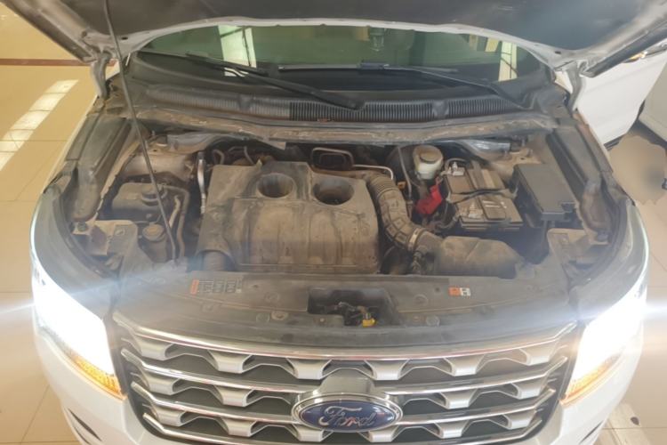 Used Ford Explorer 2016 2.3T Elite Edition Engine Bay