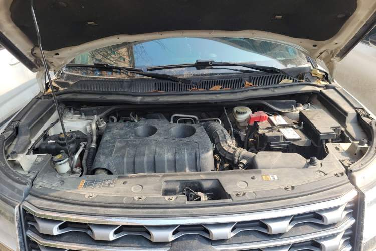 Used Ford Explorer 2016 2.3T Elite Edition Engine Bay
