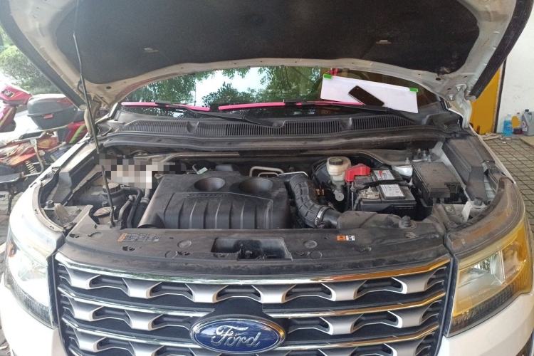 Used Ford Explorer 2016 2.3T Elite Edition Engine Bay