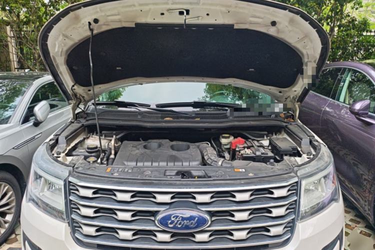 Used Ford Explorer 2016 2.3T Elite Edition Engine Bay