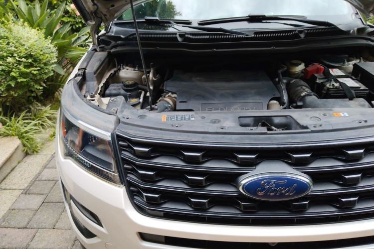 Used Ford Explorer 2016 3.5T Sport Edition Engine Bay